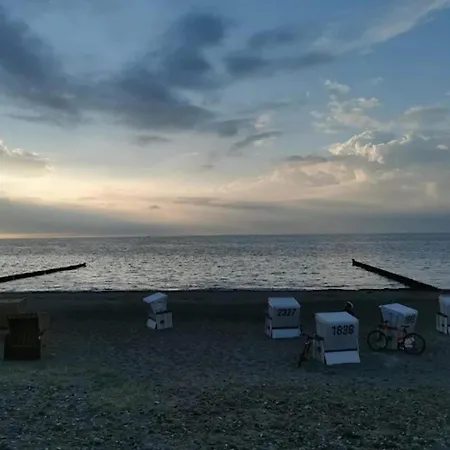 Appartementhaus Calmsailing, Boergerende, Cleaning Included * 보르게렌데레트비슈